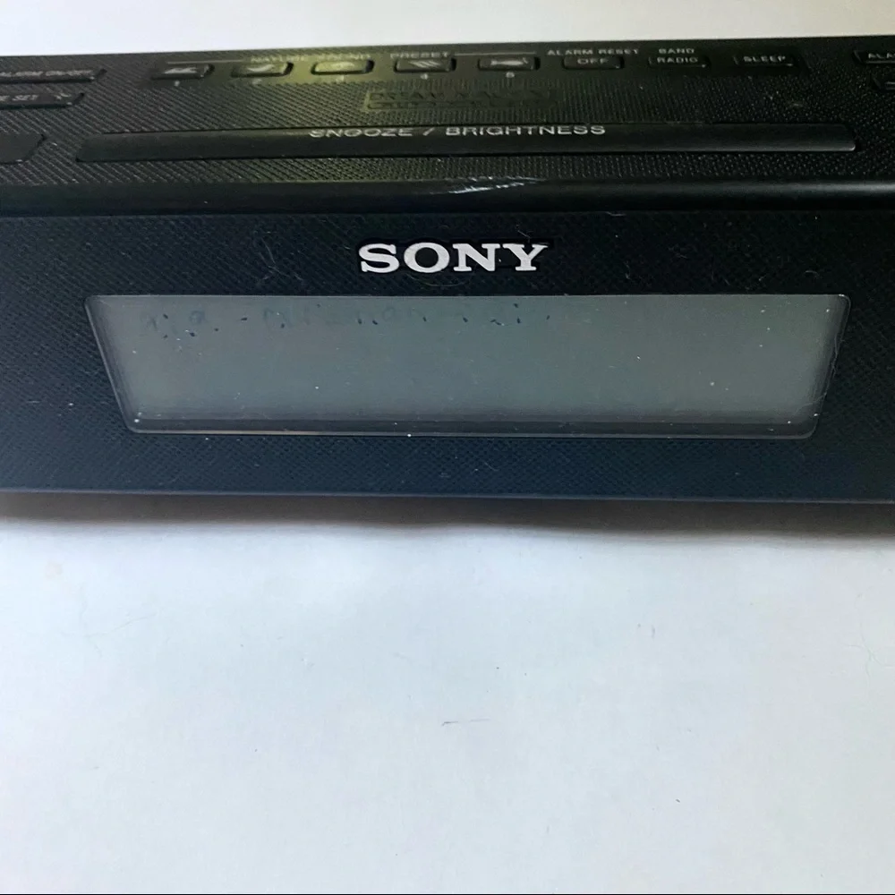 SONY alarm clock and radio